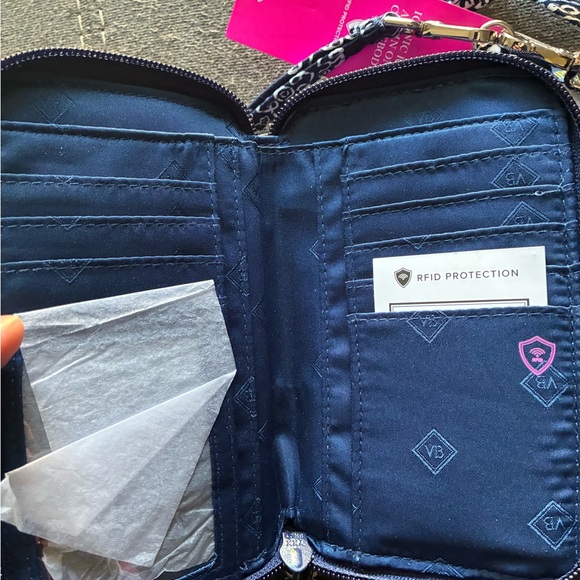 Vera Bradley Navy and White Paisley Crossbody Bag - Picture 5 of 6